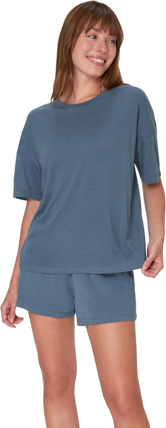 img-a87388c1839c87afcb3a T-Shirt and Shorts Pyjama Set